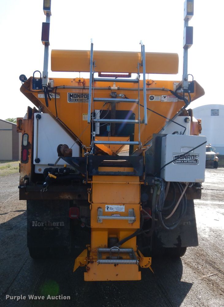 image for item KU9269 2005 Sterling LT9500  dump truck