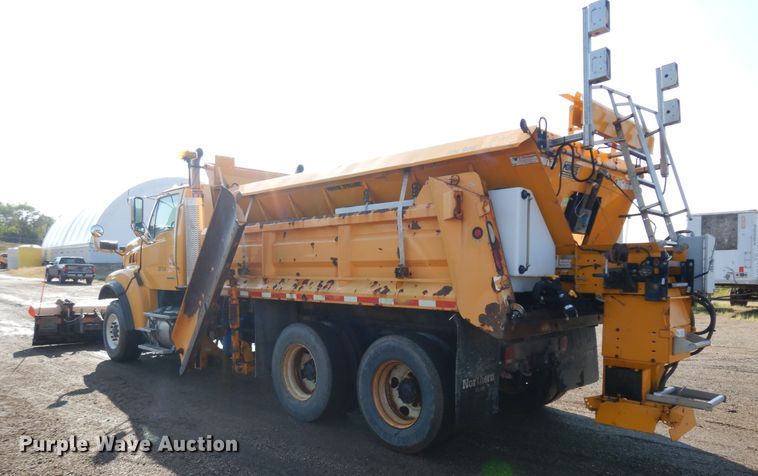 image for item KU9269 2005 Sterling LT9500  dump truck