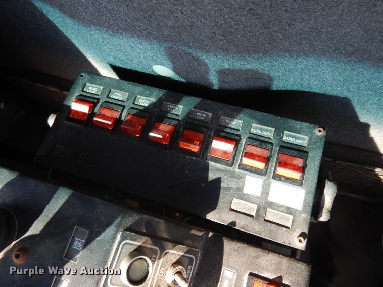 image for item KU9269 2005 Sterling LT9500  dump truck