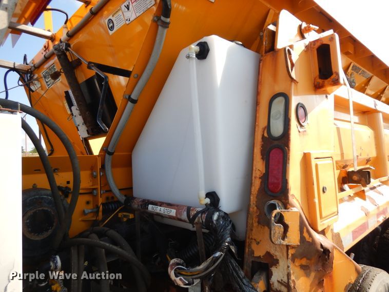 image for item KU9269 2005 Sterling LT9500  dump truck