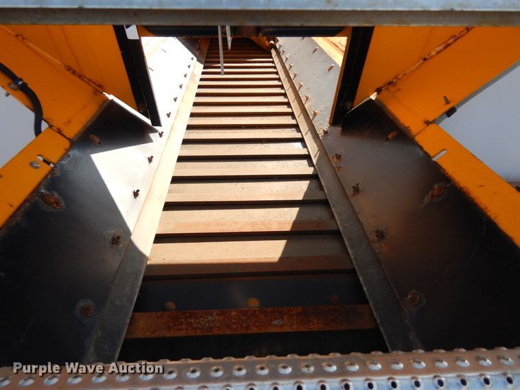 image for item KU9269 2005 Sterling LT9500  dump truck