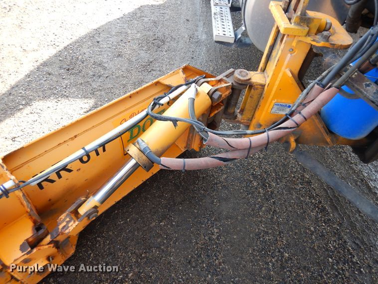 image for item KU9269 2005 Sterling LT9500  dump truck