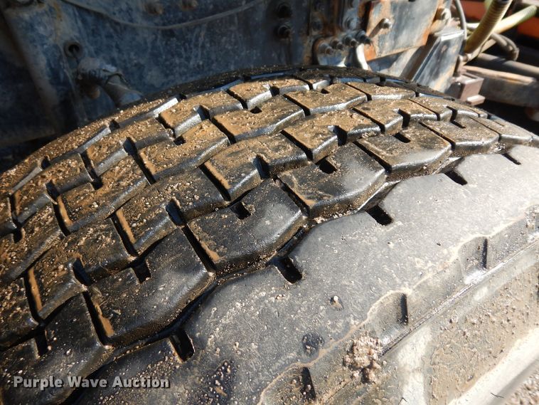 image for item KU9269 2005 Sterling LT9500  dump truck