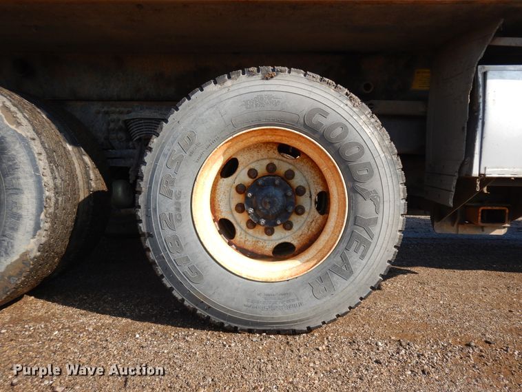 image for item KU9269 2005 Sterling LT9500  dump truck