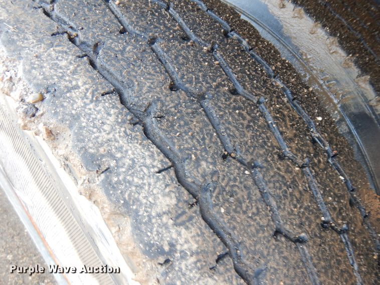 image for item KU9269 2005 Sterling LT9500  dump truck