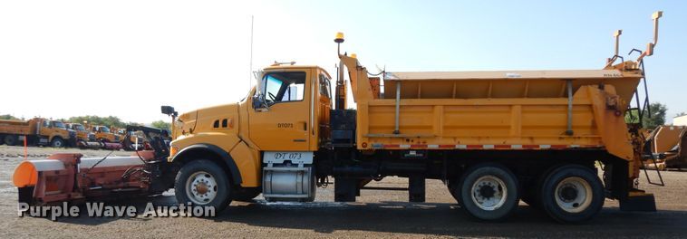 image for item KU9270 2003 Sterling LT9500  dump truck