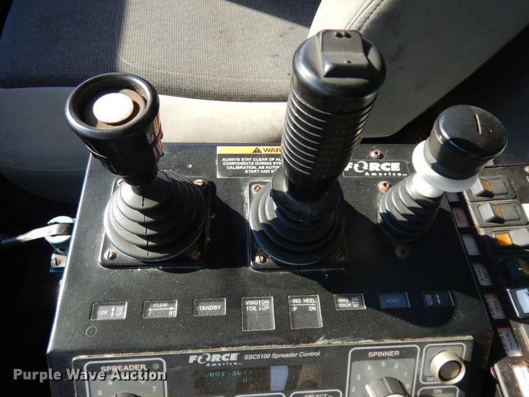 image for item KU9270 2003 Sterling LT9500  dump truck