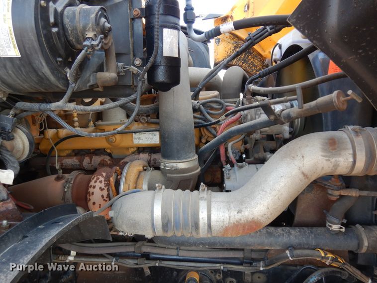 image for item KU9270 2003 Sterling LT9500  dump truck