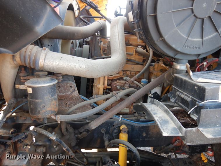 image for item KU9270 2003 Sterling LT9500  dump truck