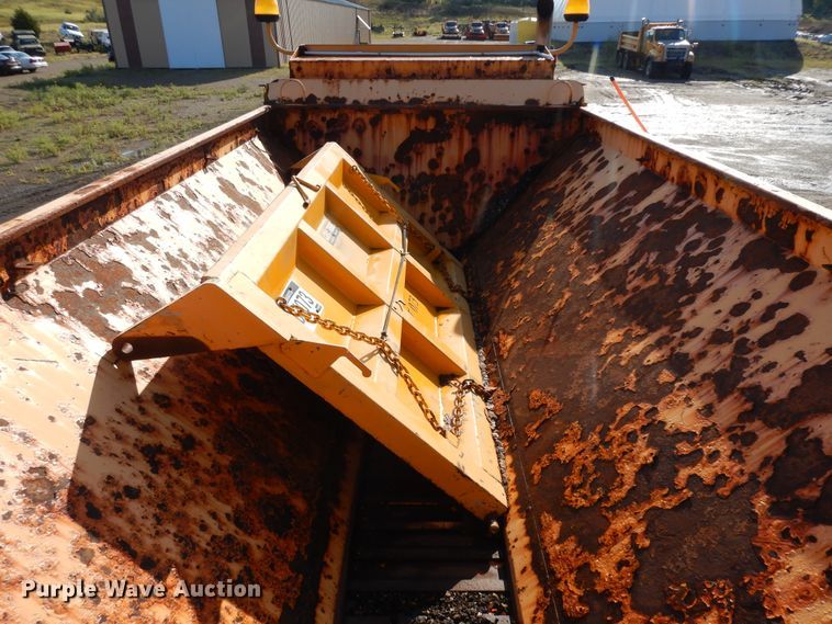 image for item KU9270 2003 Sterling LT9500  dump truck