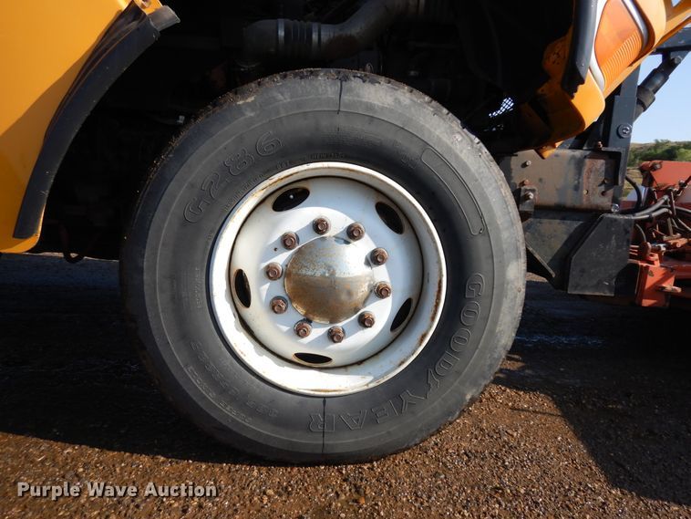 image for item KU9270 2003 Sterling LT9500  dump truck