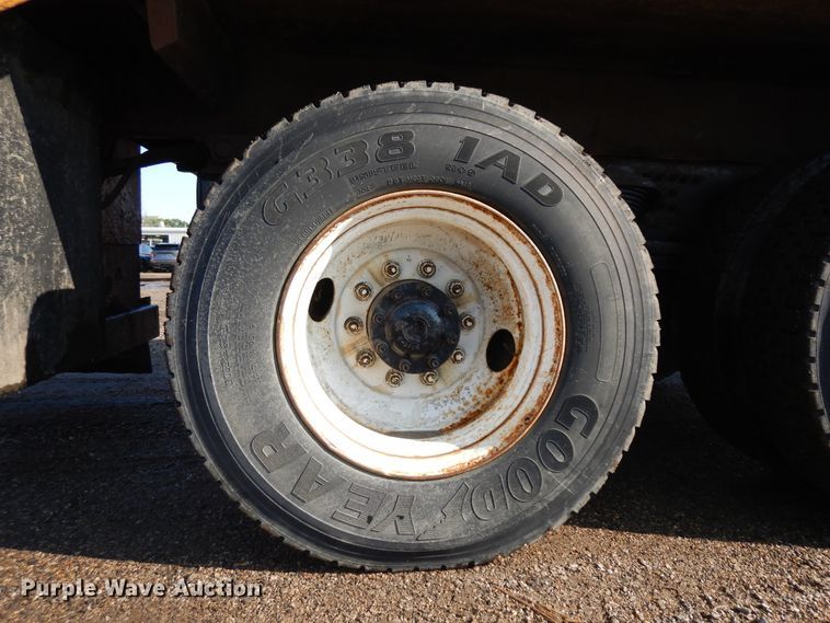 image for item KU9270 2003 Sterling LT9500  dump truck