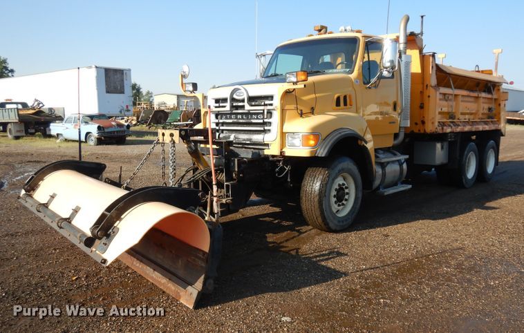 image for item KU9271 2005 Sterling LT9500  dump truck