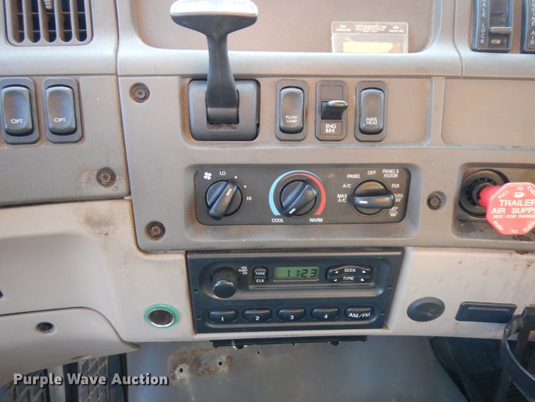 image for item KU9271 2005 Sterling LT9500  dump truck