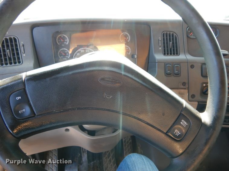 image for item KU9271 2005 Sterling LT9500  dump truck