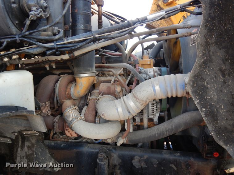 image for item KU9271 2005 Sterling LT9500  dump truck