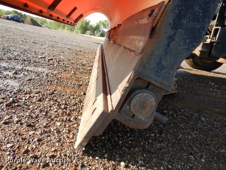 image for item KU9271 2005 Sterling LT9500  dump truck