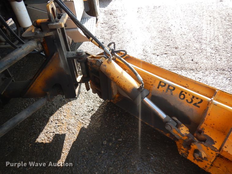 image for item KU9271 2005 Sterling LT9500  dump truck