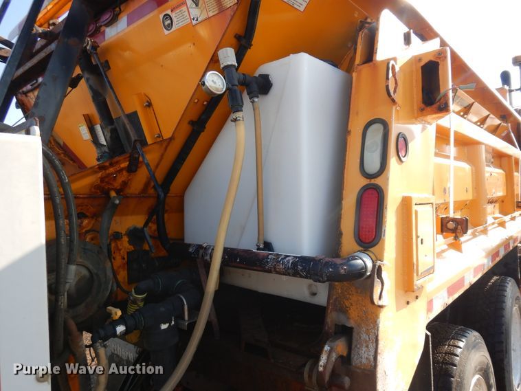 image for item KU9271 2005 Sterling LT9500  dump truck