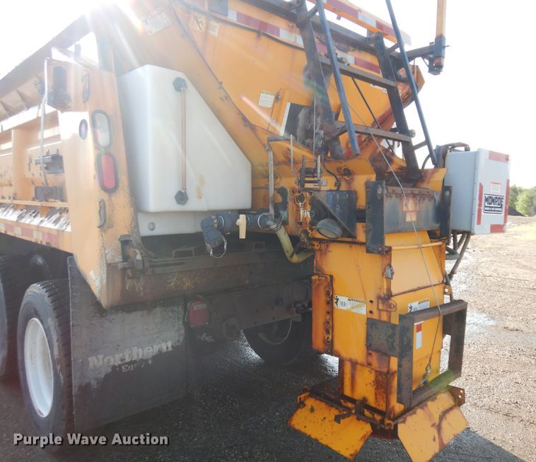 image for item KU9271 2005 Sterling LT9500  dump truck