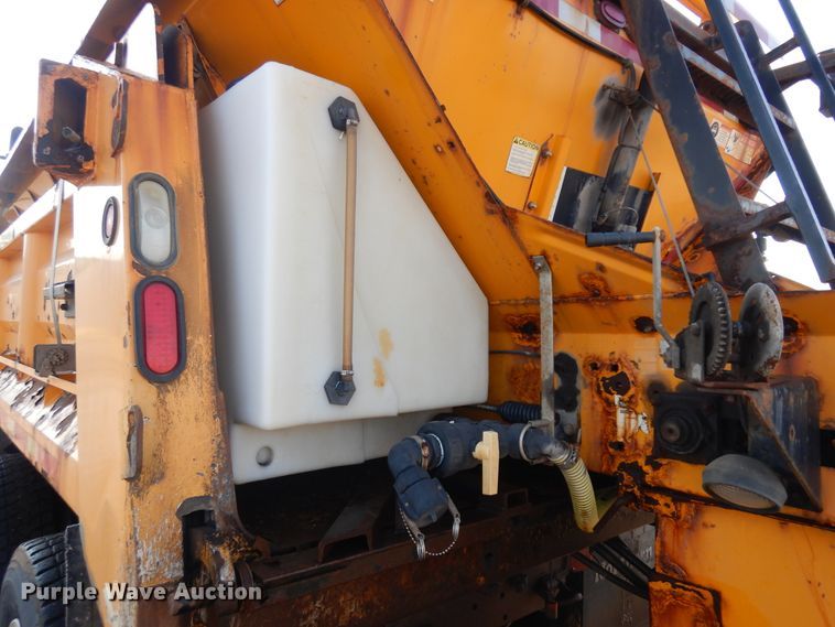 image for item KU9271 2005 Sterling LT9500  dump truck