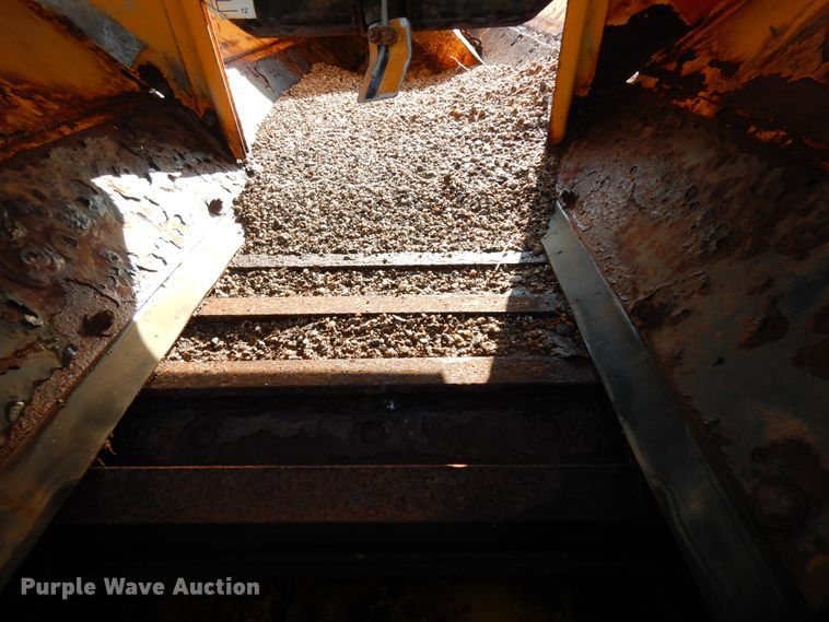 image for item KU9271 2005 Sterling LT9500  dump truck