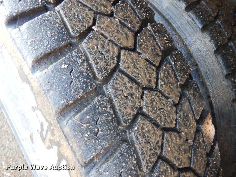 image for item KU9271 2005 Sterling LT9500  dump truck