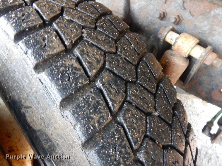 image for item KU9271 2005 Sterling LT9500  dump truck