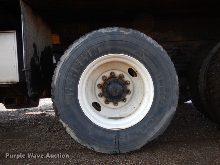 image for item KU9271 2005 Sterling LT9500  dump truck