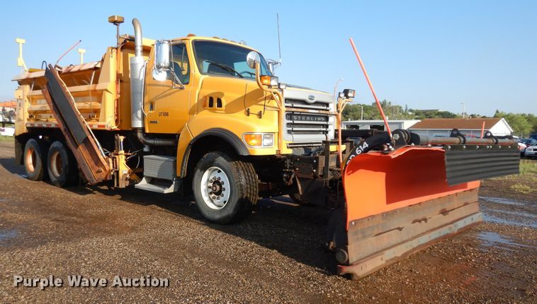image for item KU9272 2004 Sterling LT9500  dump truck