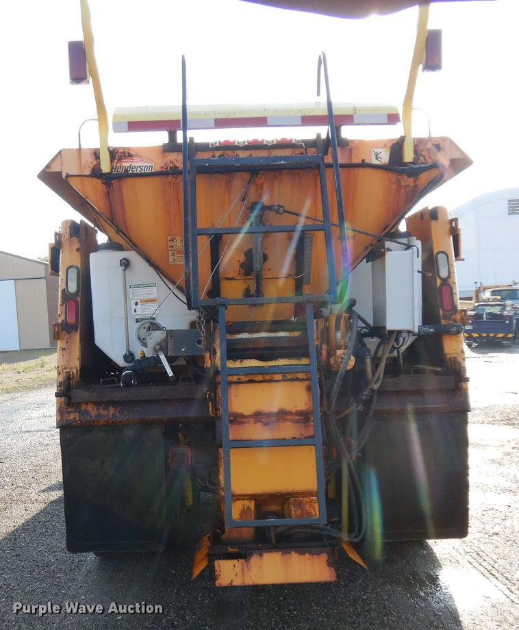 image for item KU9272 2004 Sterling LT9500  dump truck