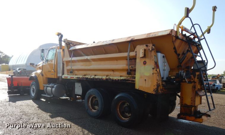 image for item KU9272 2004 Sterling LT9500  dump truck