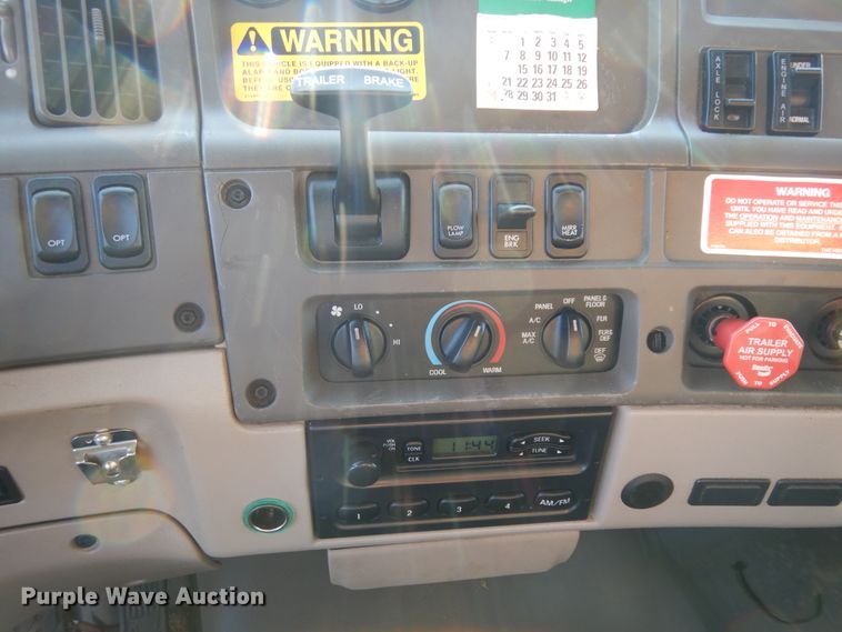 image for item KU9272 2004 Sterling LT9500  dump truck