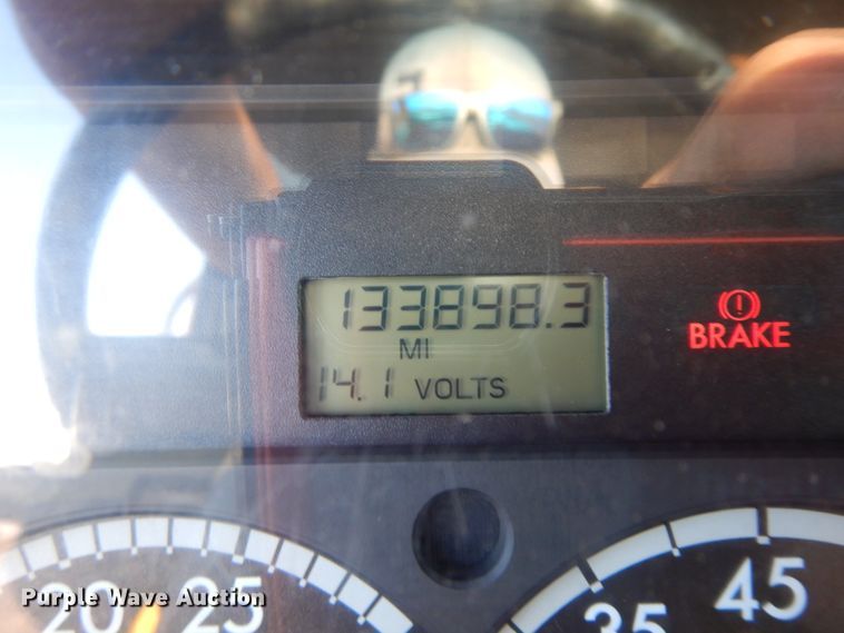 image for item KU9272 2004 Sterling LT9500  dump truck