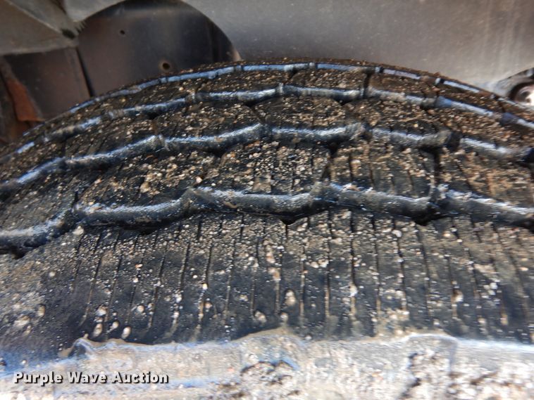 image for item KU9272 2004 Sterling LT9500  dump truck