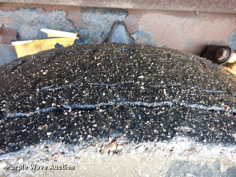 image for item KU9272 2004 Sterling LT9500  dump truck