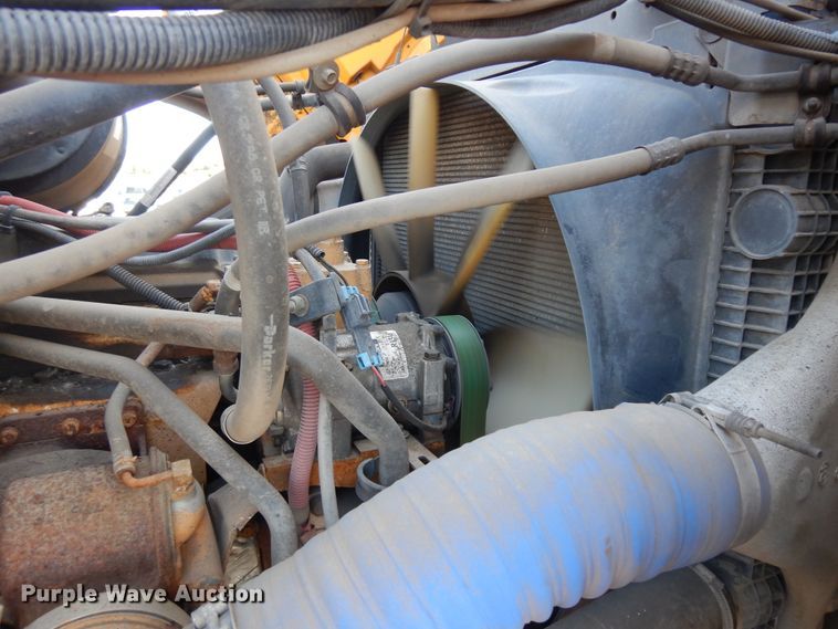 image for item KU9272 2004 Sterling LT9500  dump truck