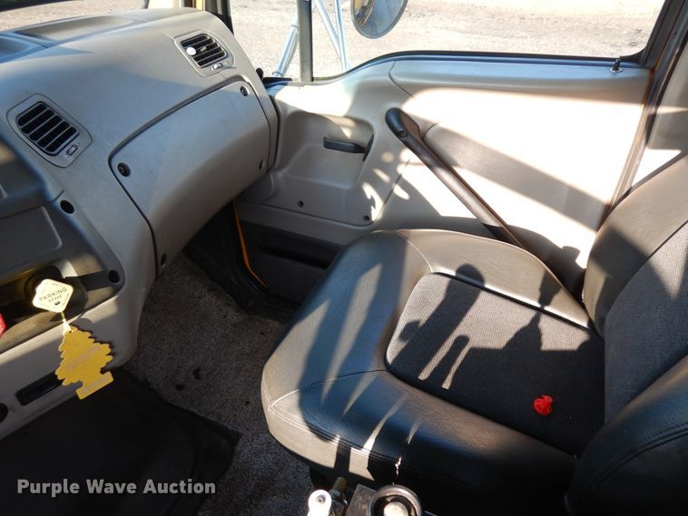 image for item KU9273 2005 Sterling LT9500  dump truck