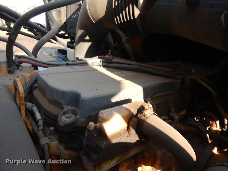 image for item KU9273 2005 Sterling LT9500  dump truck