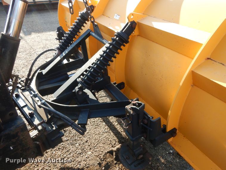 image for item KU9273 2005 Sterling LT9500  dump truck