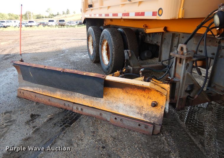 image for item KU9273 2005 Sterling LT9500  dump truck