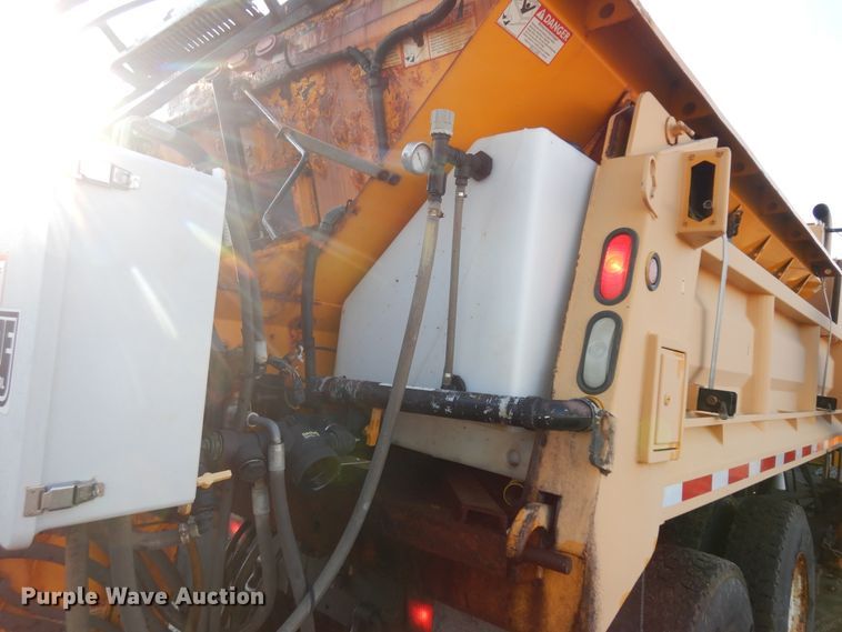 image for item KU9273 2005 Sterling LT9500  dump truck