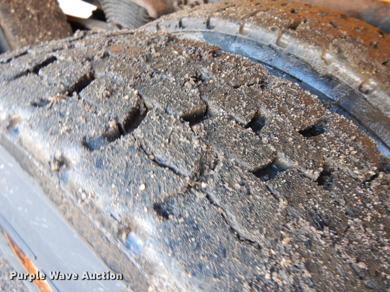 image for item KU9273 2005 Sterling LT9500  dump truck