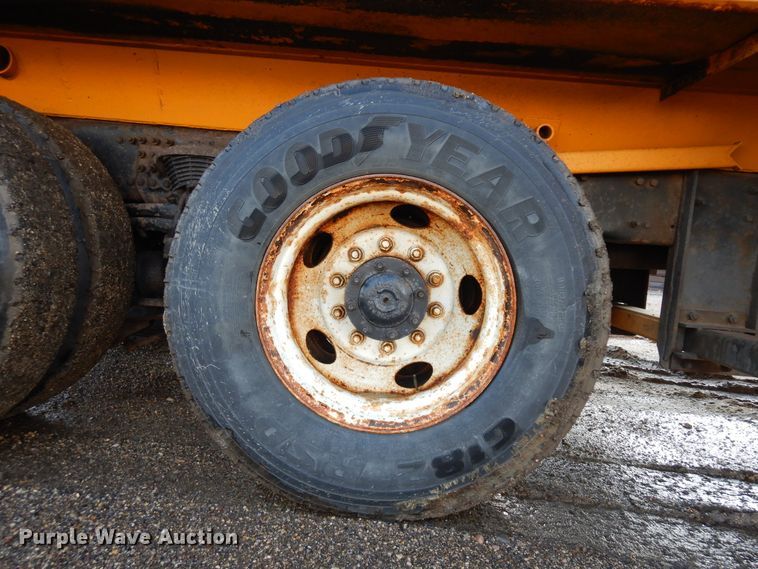 image for item KU9273 2005 Sterling LT9500  dump truck