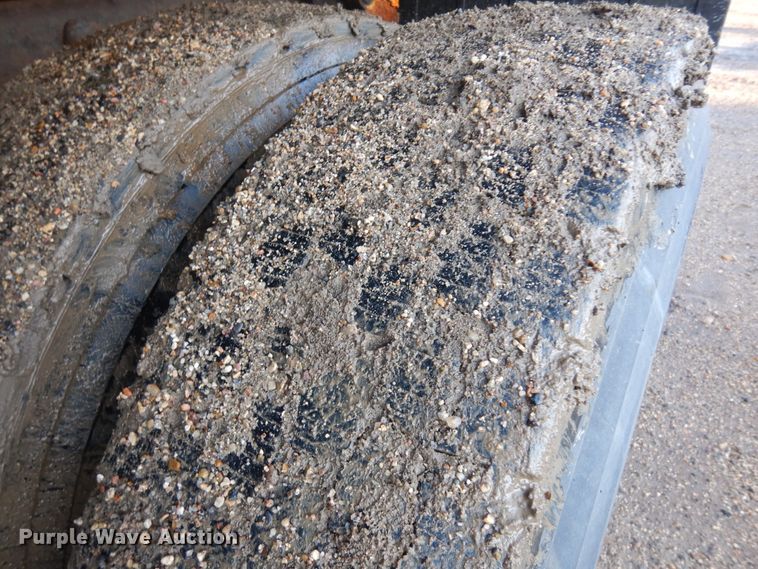 image for item KU9273 2005 Sterling LT9500  dump truck