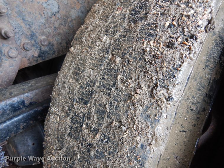 image for item KU9273 2005 Sterling LT9500  dump truck