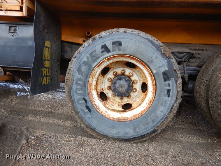 image for item KU9273 2005 Sterling LT9500  dump truck