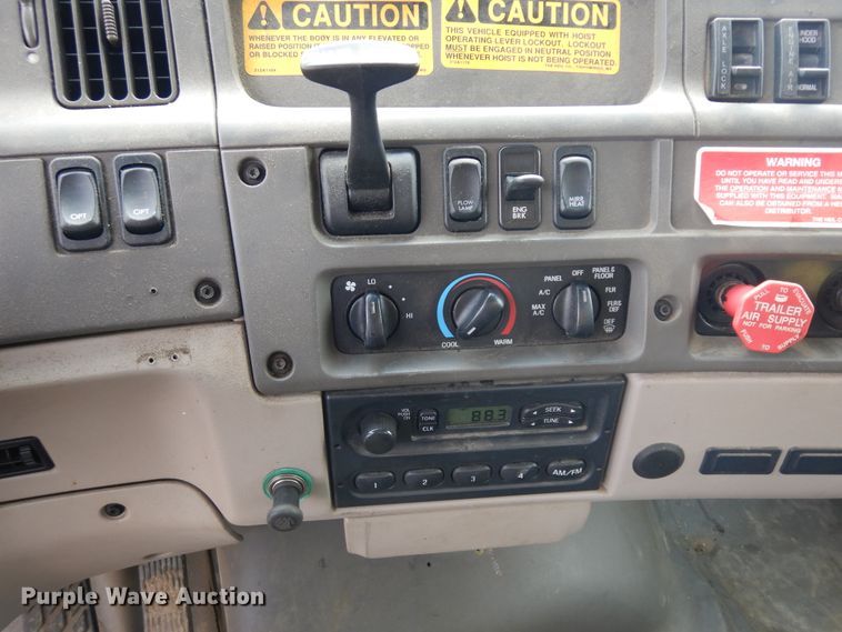 image for item KU9274 2004 Sterling LT9500  dump truck