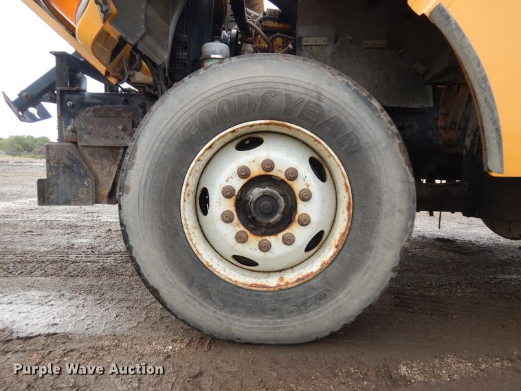 image for item KU9274 2004 Sterling LT9500  dump truck