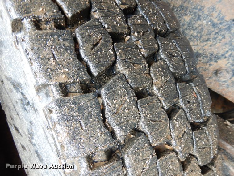 image for item KU9274 2004 Sterling LT9500  dump truck